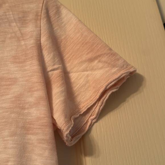 Abercrombie & Fitch Women's V-Neck Pink T Shirt *M* - Picture 5 of 6